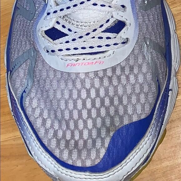 New Balance 880V4 Women’s Fantom Fit Running Shoes - Picture 6 of 7